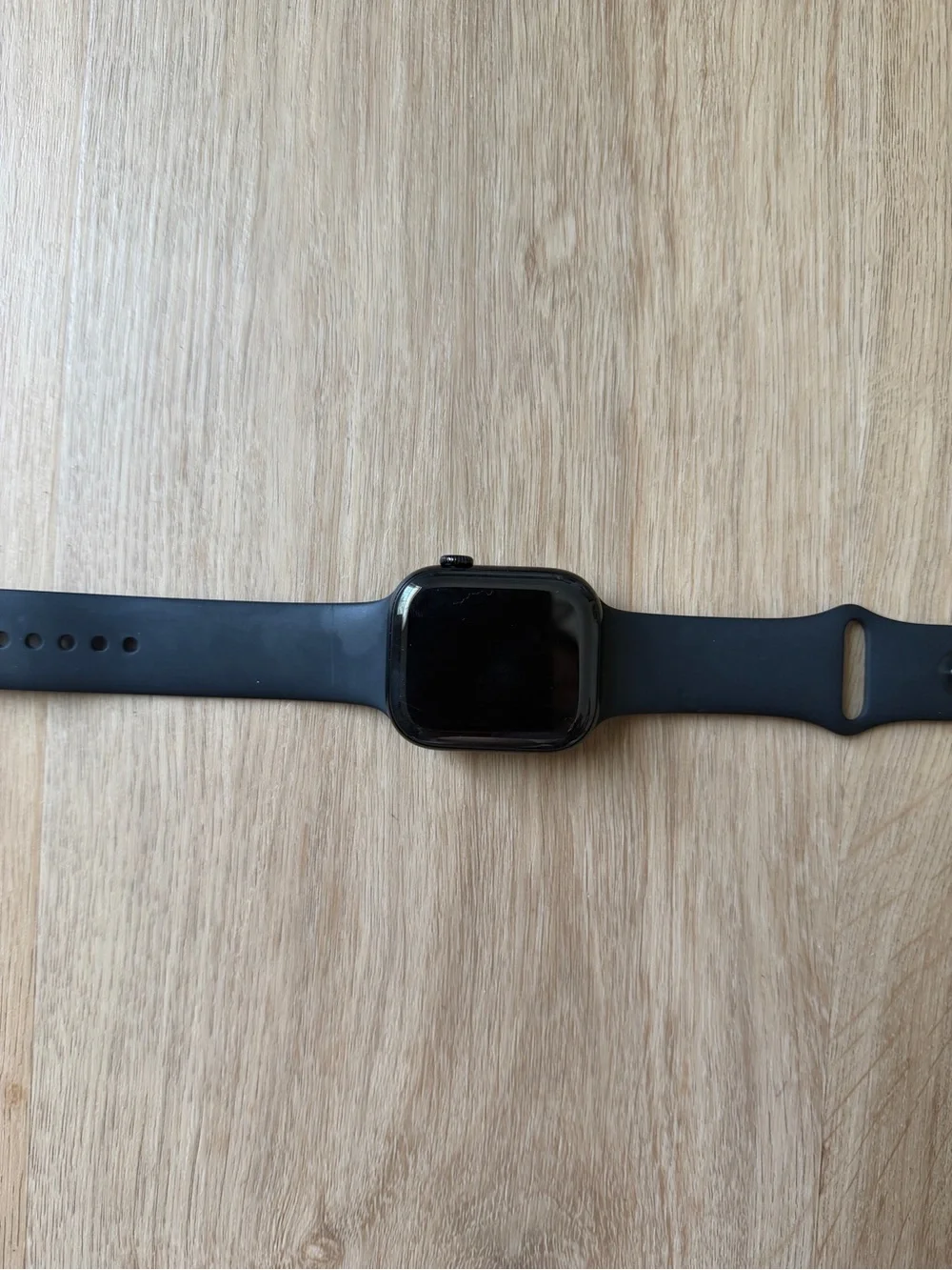 Apple Black Smartwatch with Black Silicone Band